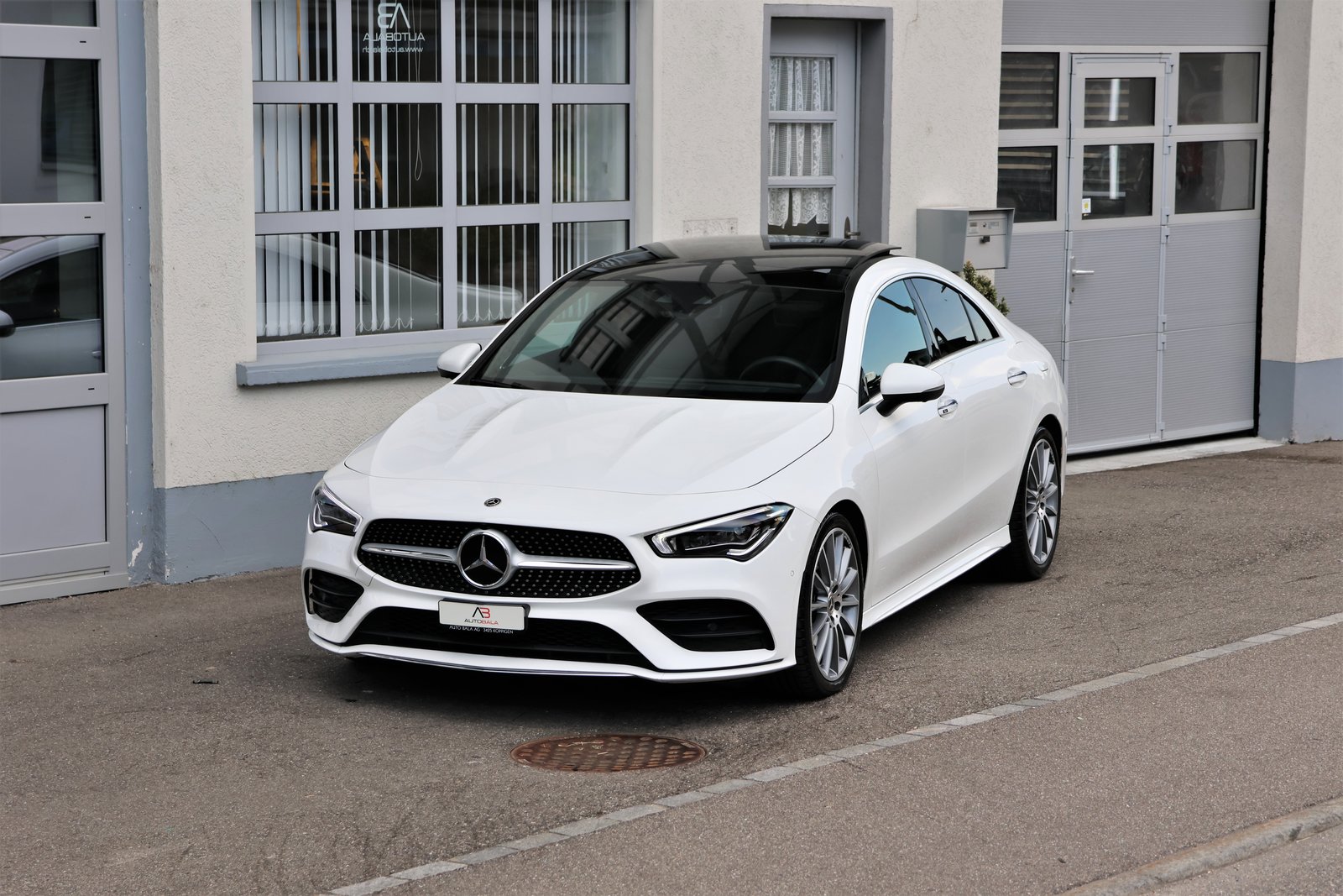 MERCEDES-BENZ CLA 200 AMG Line 7G-DCT