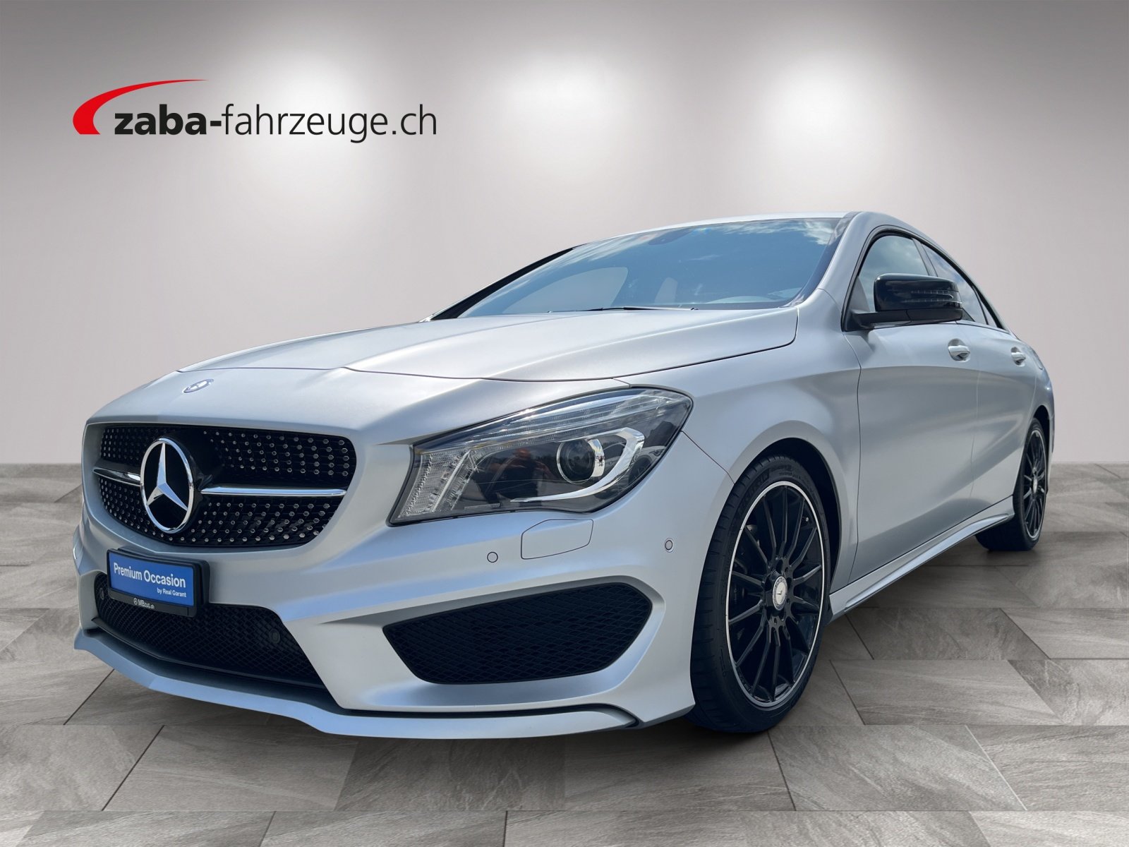 MERCEDES-BENZ CLA 200 AMG Line 7G-DCT