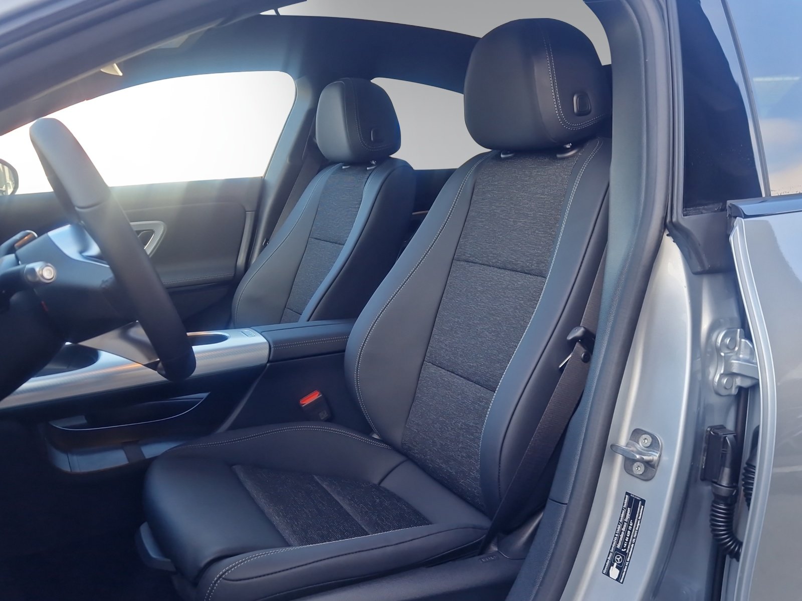 MERCEDES-BENZ CLA 200 8G-DCT 4Matic, Essence, Voiture de démonstration, Automatique - 7