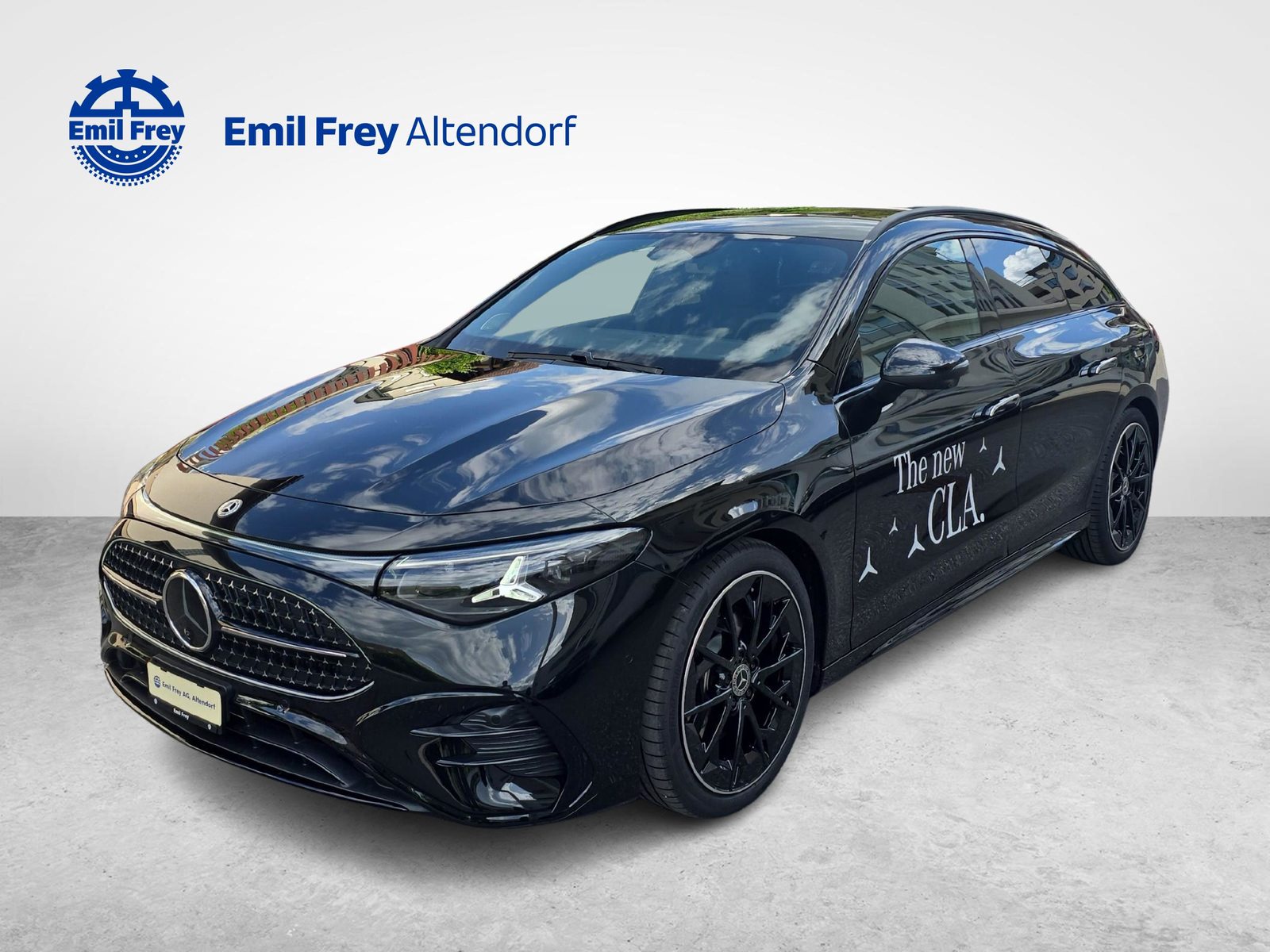 MERCEDES-BENZ CLA 220 4-Matic Shooting Brake