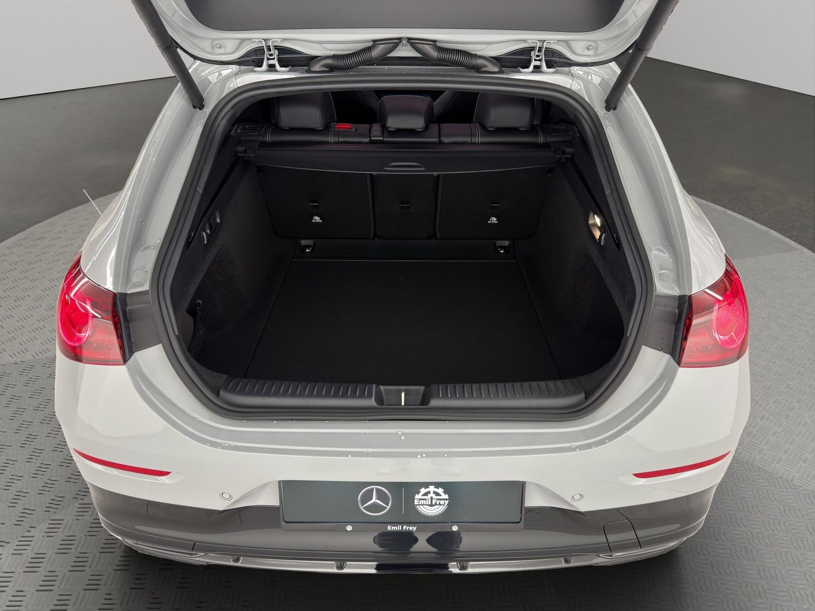 MERCEDES-BENZ CLA 220 4-Matic Shooting Brake, Hybride Léger Essence/Électricité, Voiture nouvelle, Automatique - 7