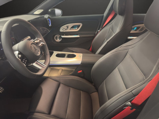 MERCEDES-BENZ CLA SB 220 4M 8G-DCT, Essence, Voiture nouvelle, Automatique - 7