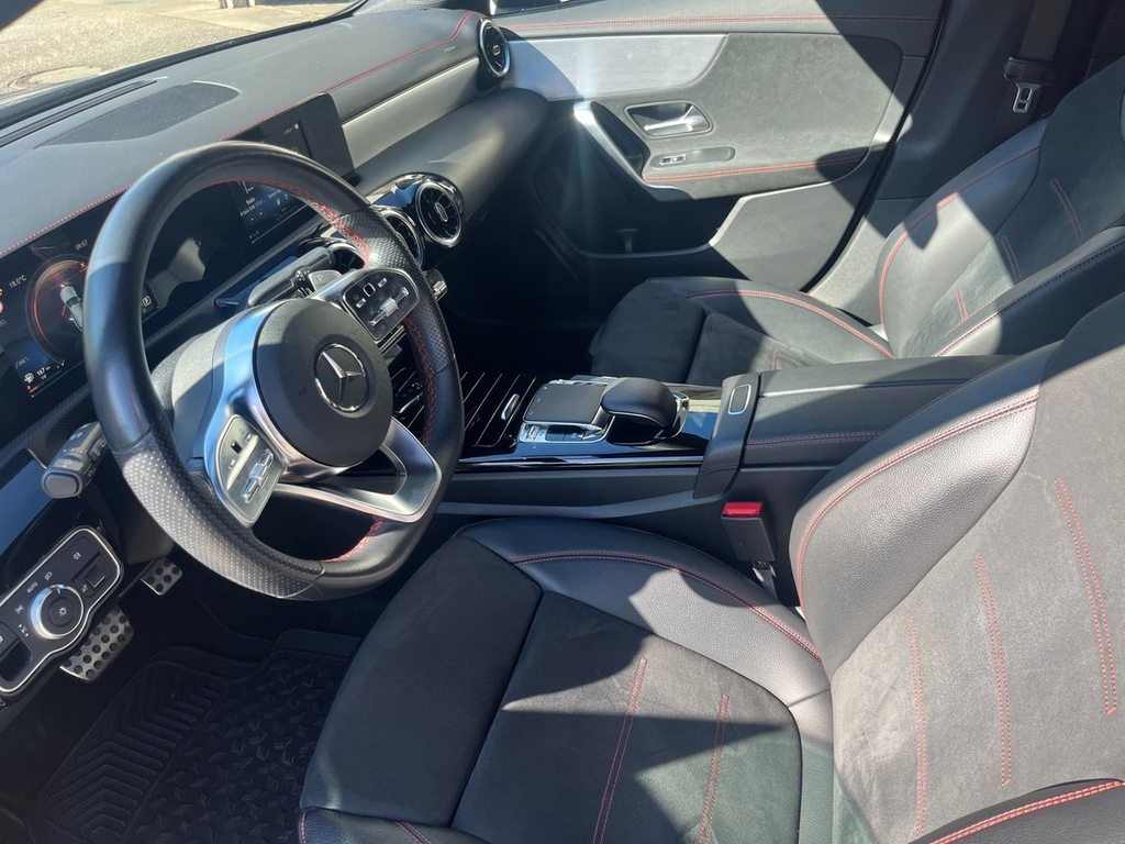 MERCEDES-BENZ CLA Shooting Brake 220 7G-DCT AMG Line, Petrol, Second hand / Used, Automatic - 7