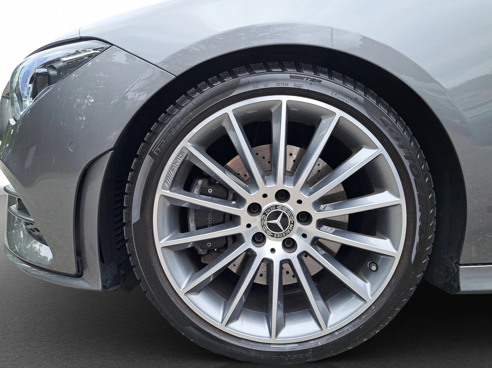 MERCEDES-BENZ CLA Shooting Brake 220 7G-DCT AMG Line, Benzin, Occasion / Gebraucht, Automatik - 5
