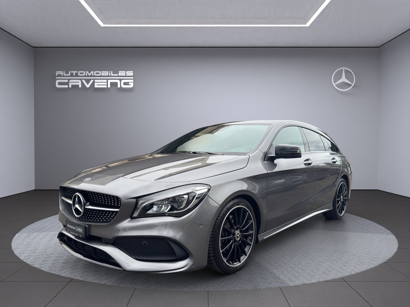 MERCEDES-BENZ CLA Shooting Brake 220 AMG Line 4Matic 7G-DCT