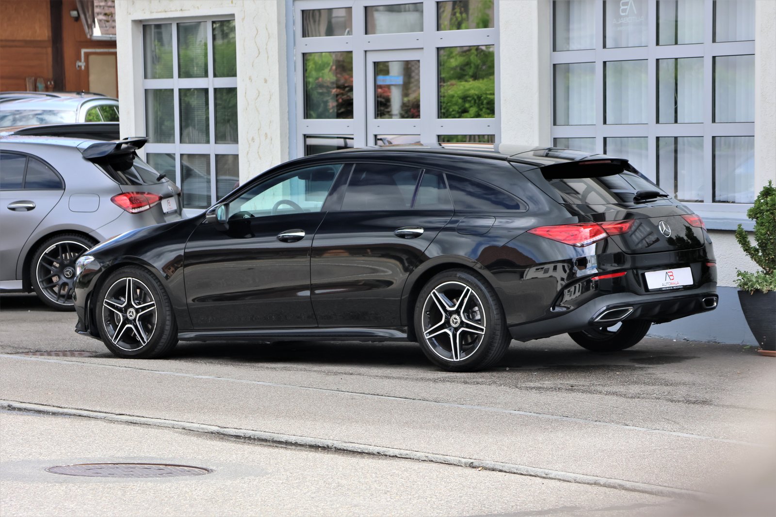 MERCEDES-BENZ CLA Shooting Brake 220 d 4Matic AMG Line, Diesel, Occasioni / Usate, Automatico - 5
