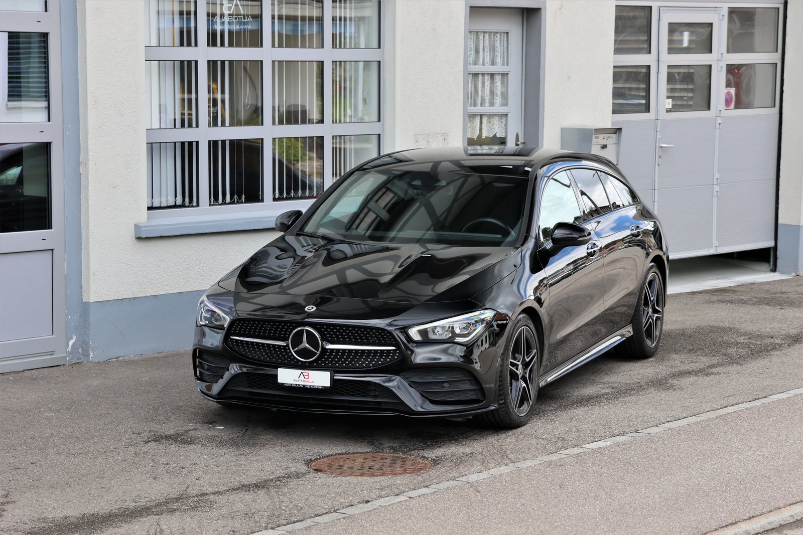 MERCEDES-BENZ CLA Shooting Brake 220 d 4Matic AMG Line