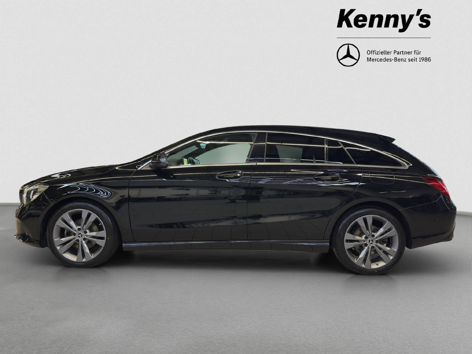 MERCEDES-BENZ CLA 220 Urban 4MATIC Shooting Brake, Benzin, Occasion / Gebraucht, Automatik - 3