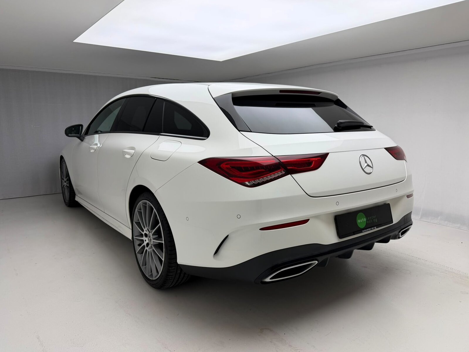 MERCEDES-BENZ CLA Shooting Brake 220 d 4Matic AMG Line, Diesel, Second hand / Used, Automatic - 4