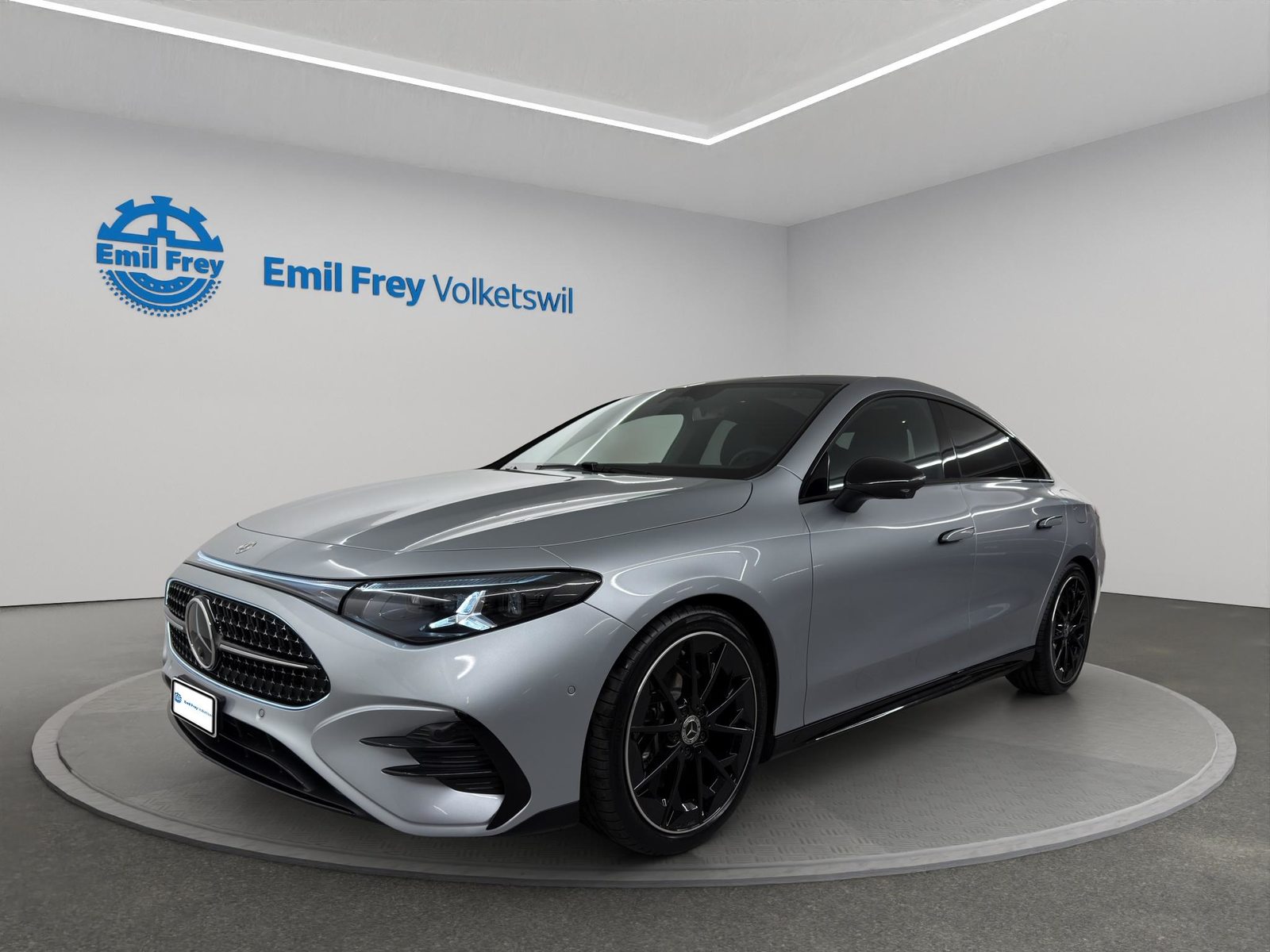 MERCEDES-BENZ CLA 220 AMG Line 4matic