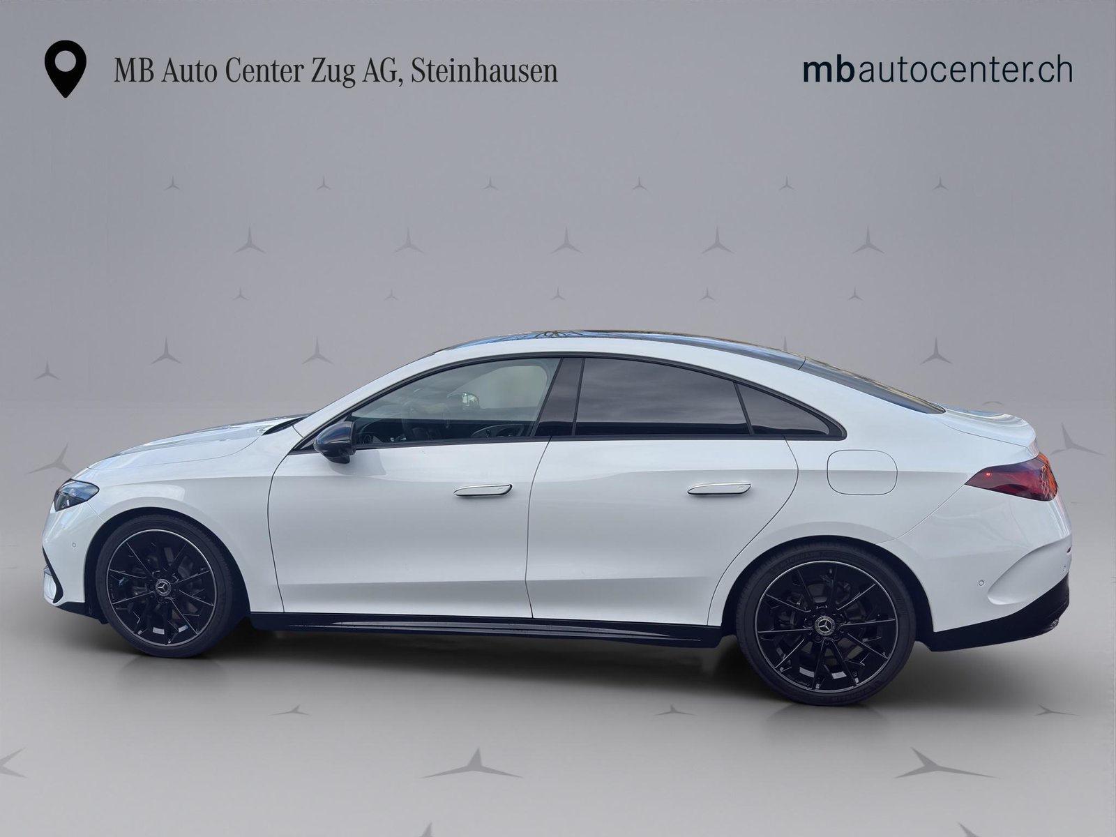 MERCEDES-BENZ CLA 220 AMG Line 4matic, Auto nuove, Automatico - 2