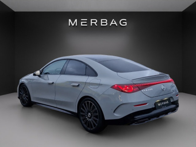 MERCEDES-BENZ CLA 220 8G-DCT 4Matic, Essence, Voiture nouvelle, Automatique - 5
