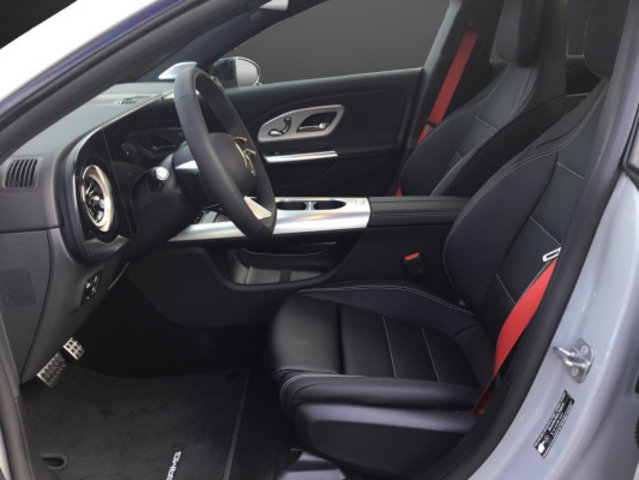 MERCEDES-BENZ CLA 220 8G-DCT 4Matic, Benzin, Neuwagen, Automatik - 7