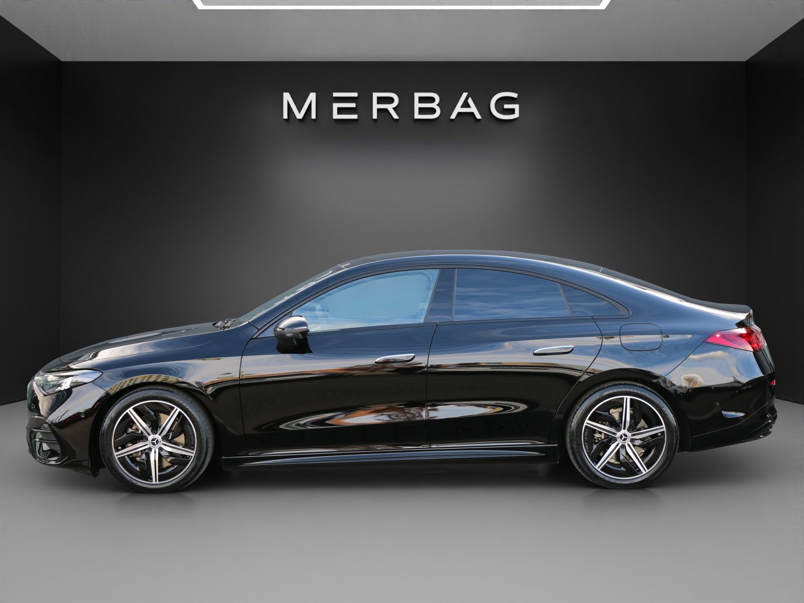 MERCEDES-BENZ CLA 220 8G-DCT 4Matic, Benzina, Auto nuove, Automatico - 2