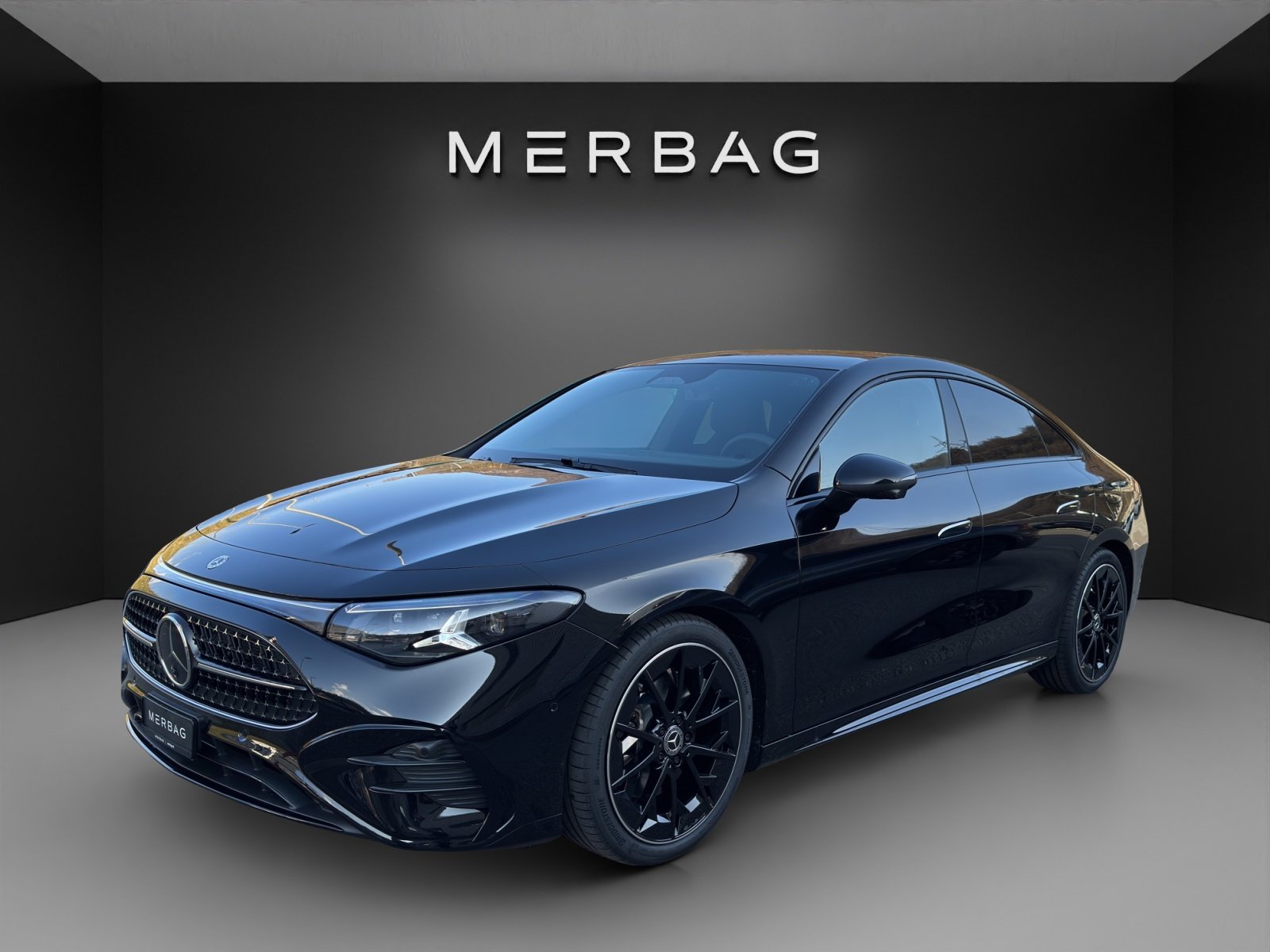 MERCEDES-BENZ CLA 220 8G-DCT 4Matic