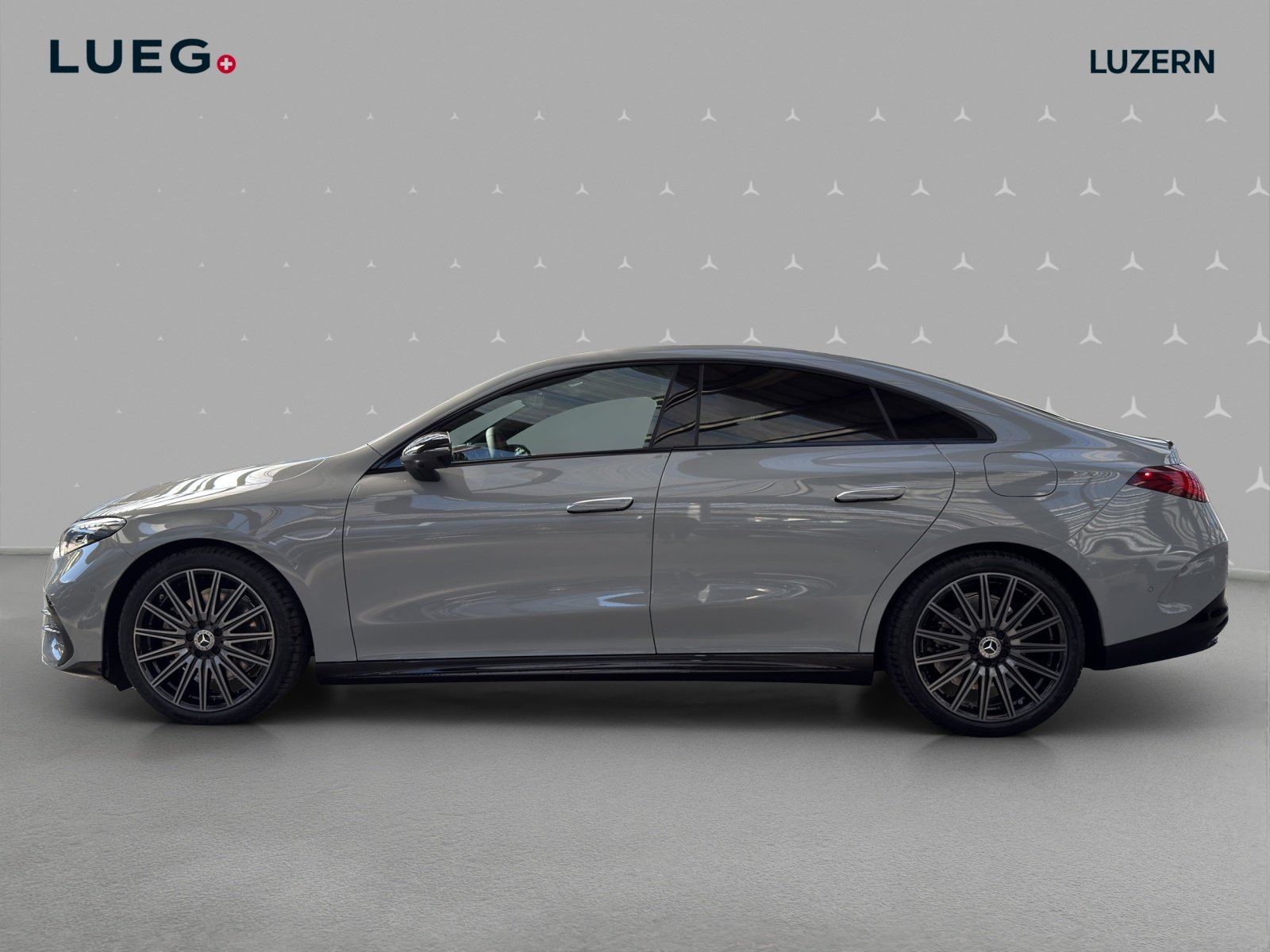MERCEDES-BENZ CLA 220 8G-DCT 4Matic, Benzina, Auto nuove, Automatico - 2