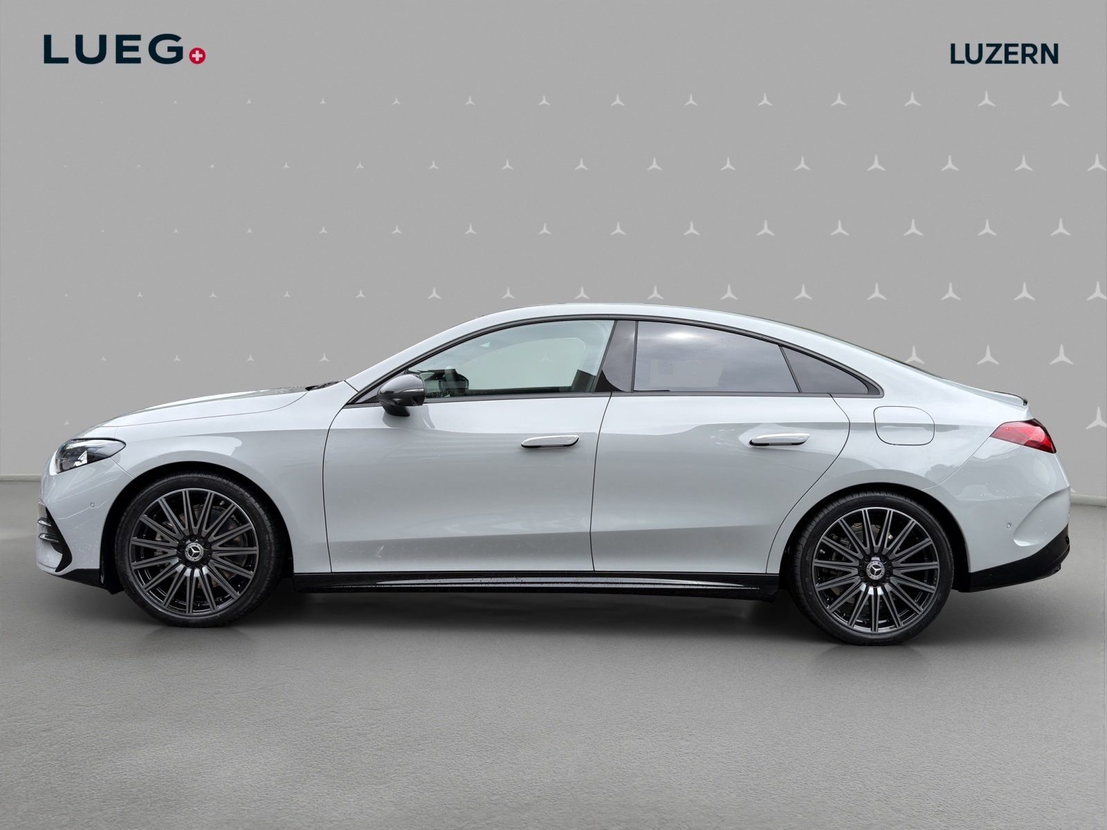 MERCEDES-BENZ CLA 220 8G-DCT 4Matic, Benzina, Auto nuove, Automatico - 2