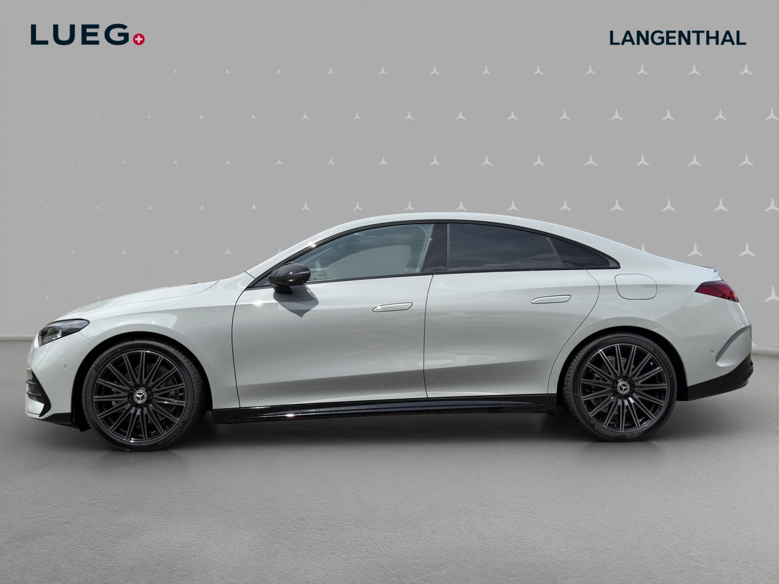 MERCEDES-BENZ CLA 220 8G-DCT 4Matic, Benzin, Neuwagen, Automatik - 2