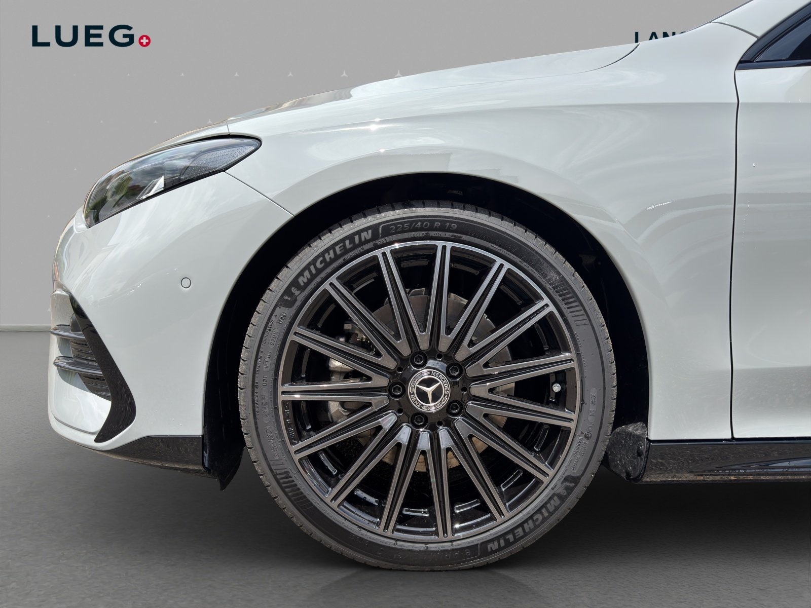MERCEDES-BENZ CLA 220 8G-DCT 4Matic, Benzin, Neuwagen, Automatik - 7