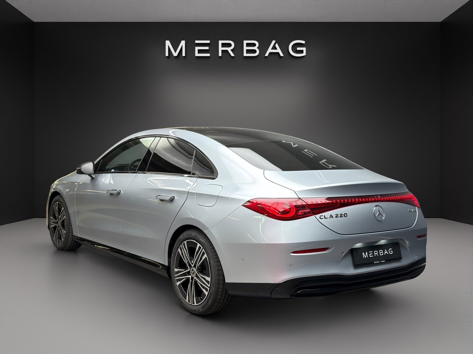 MERCEDES-BENZ CLA 220 4MATIC Coupé, Benzina, Auto nuove, Automatico - 4