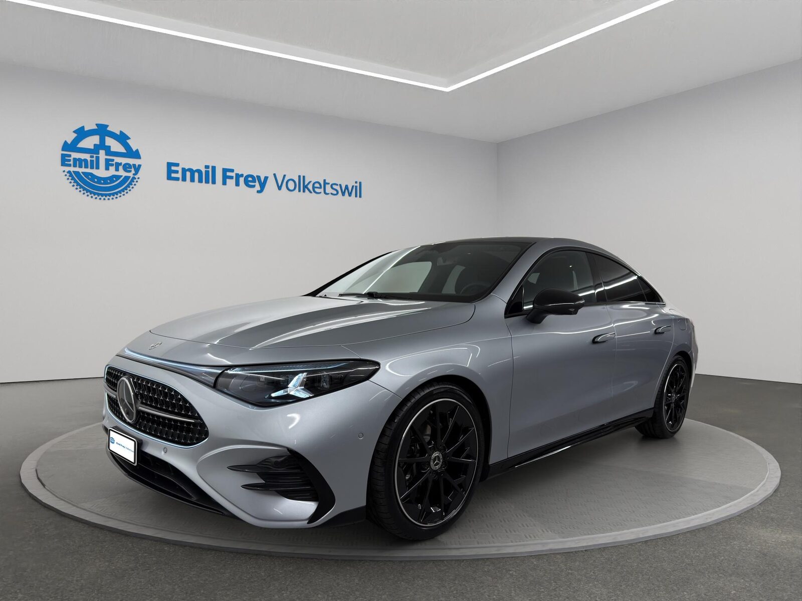 MERCEDES-BENZ CLA 220 AMG Line 4matic