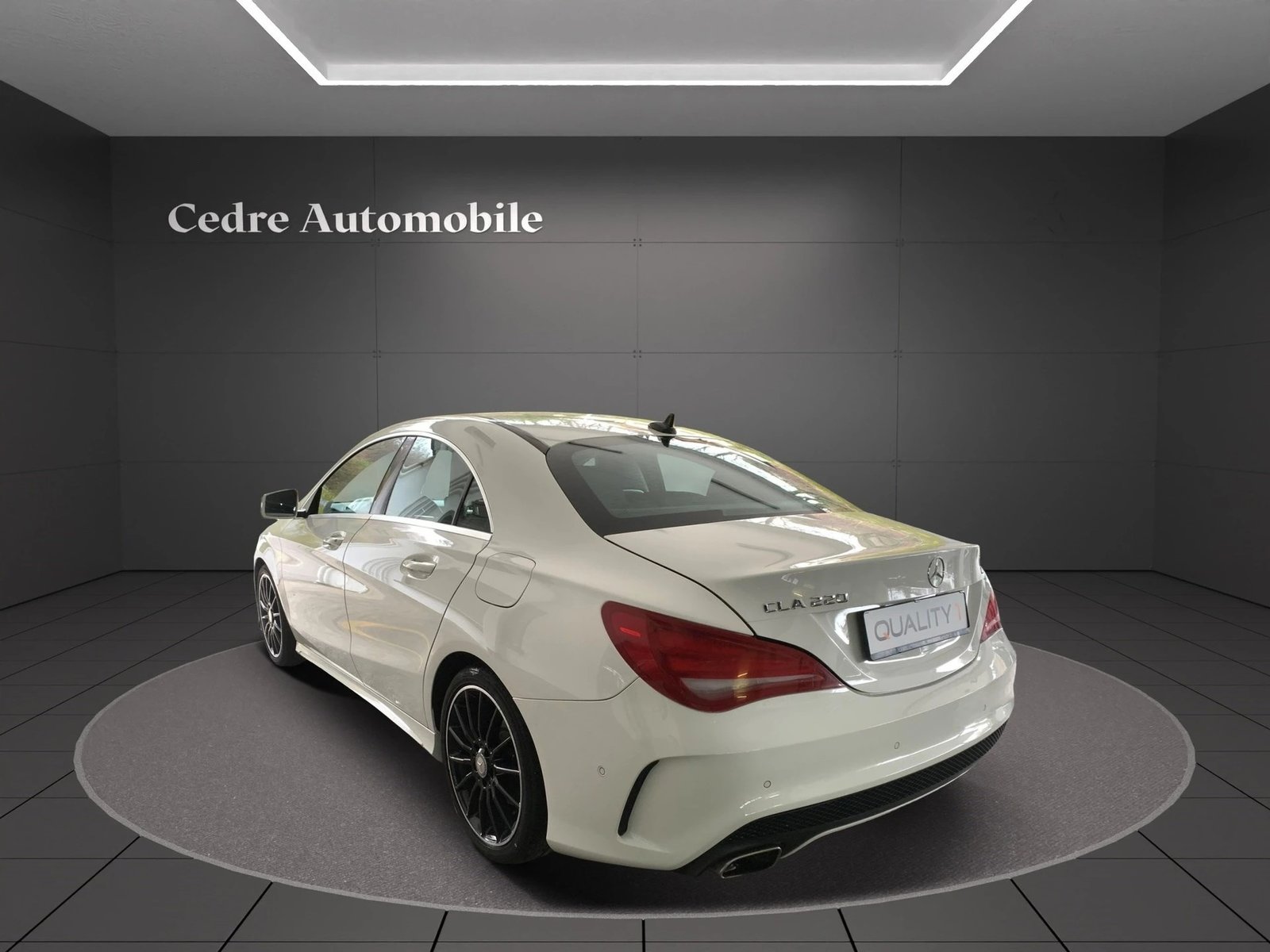 MERCEDES-BENZ CLA 220 CDI AMG Line 7G-DCT, Diesel, Occasion / Gebraucht, Automatik - 4