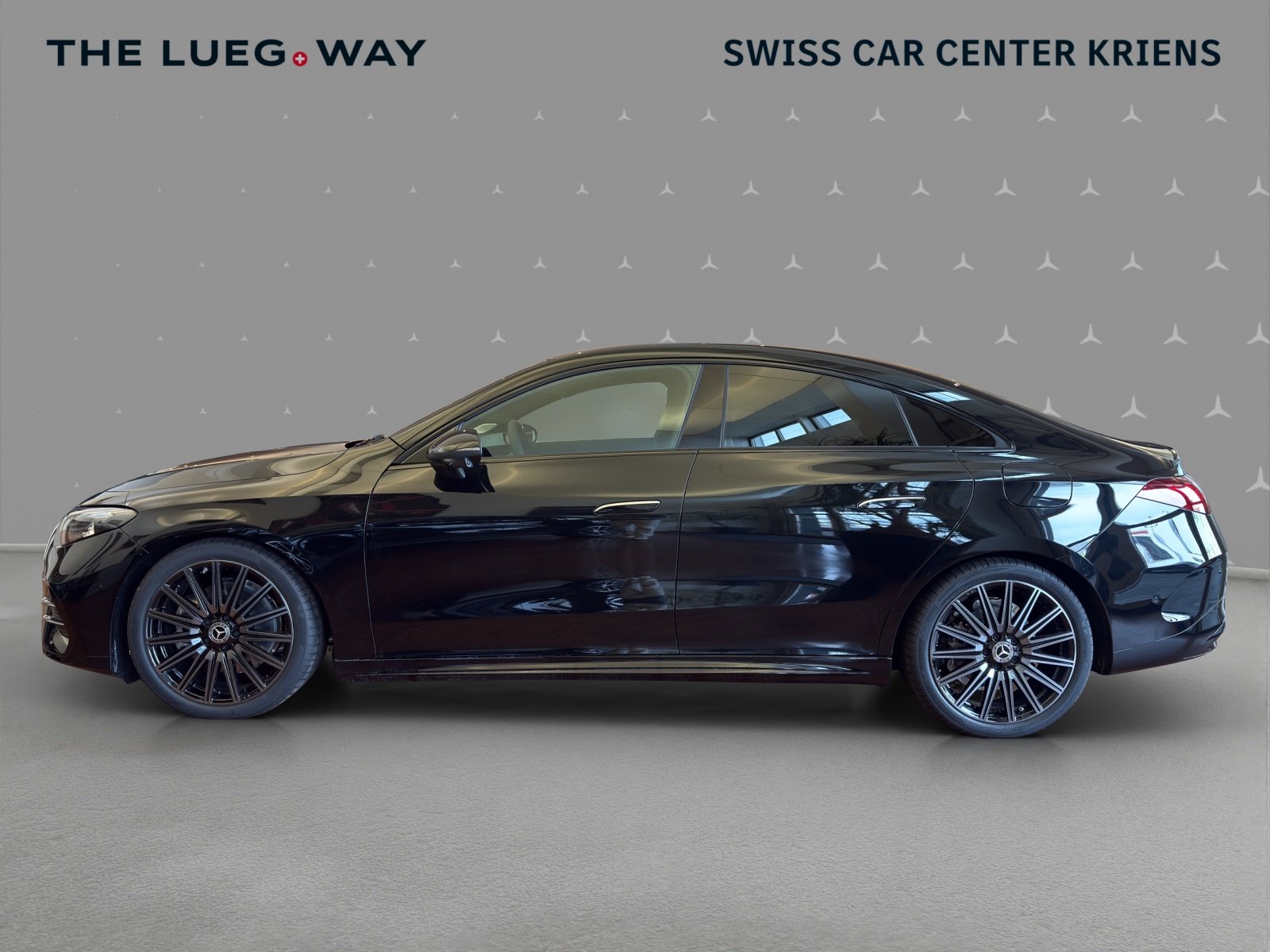 MERCEDES-BENZ CLA 220 4M - AMG / DISTRONIC / 360 Grad Kamera, Benzin, Occasion / Gebraucht, Automatik - 2