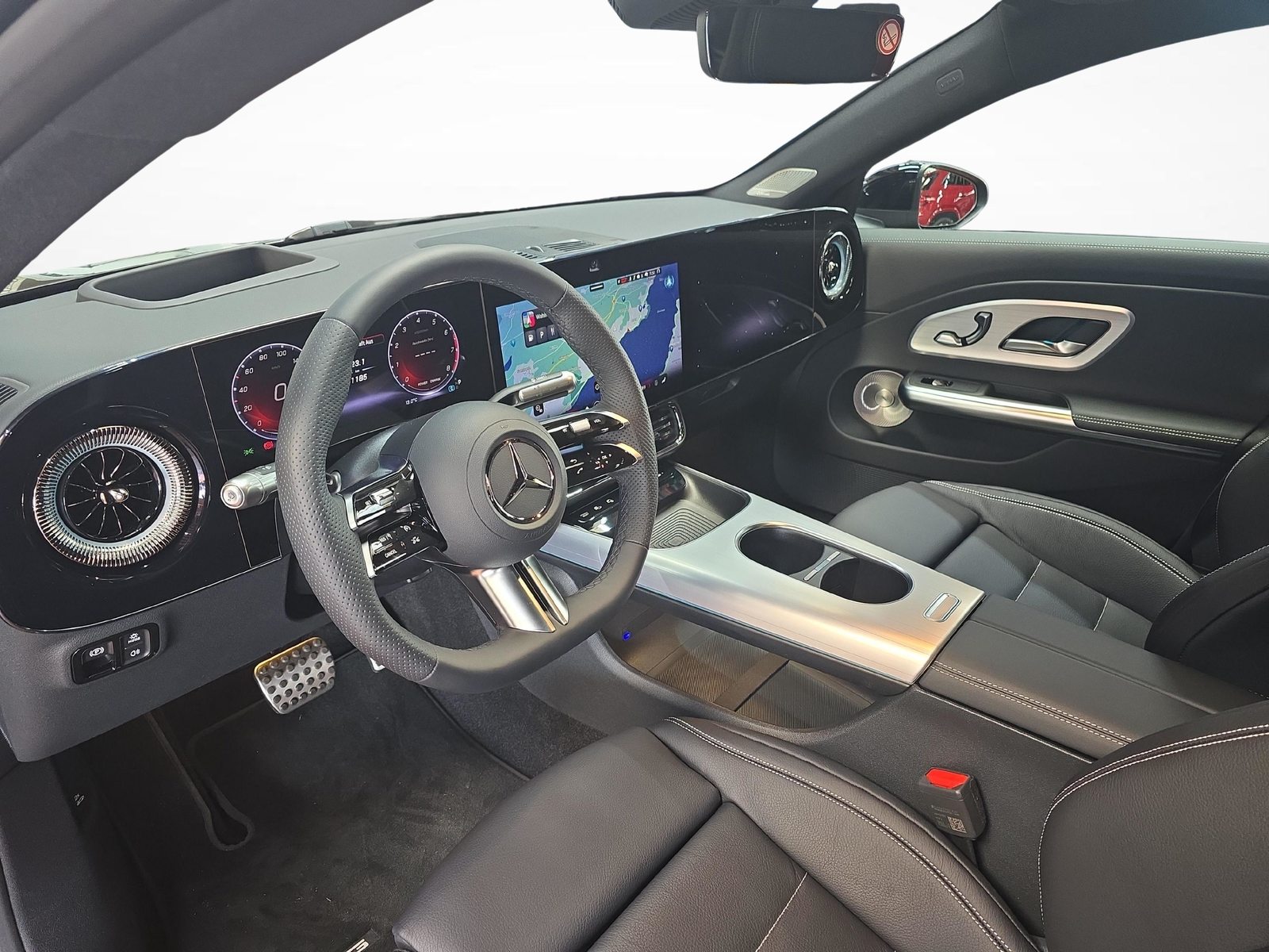 MERCEDES-BENZ CLA 220 4MATIC AMG Line, Mild-Hybrid Benzin/Elektro, Occasion / Gebraucht, Automatik - 5
