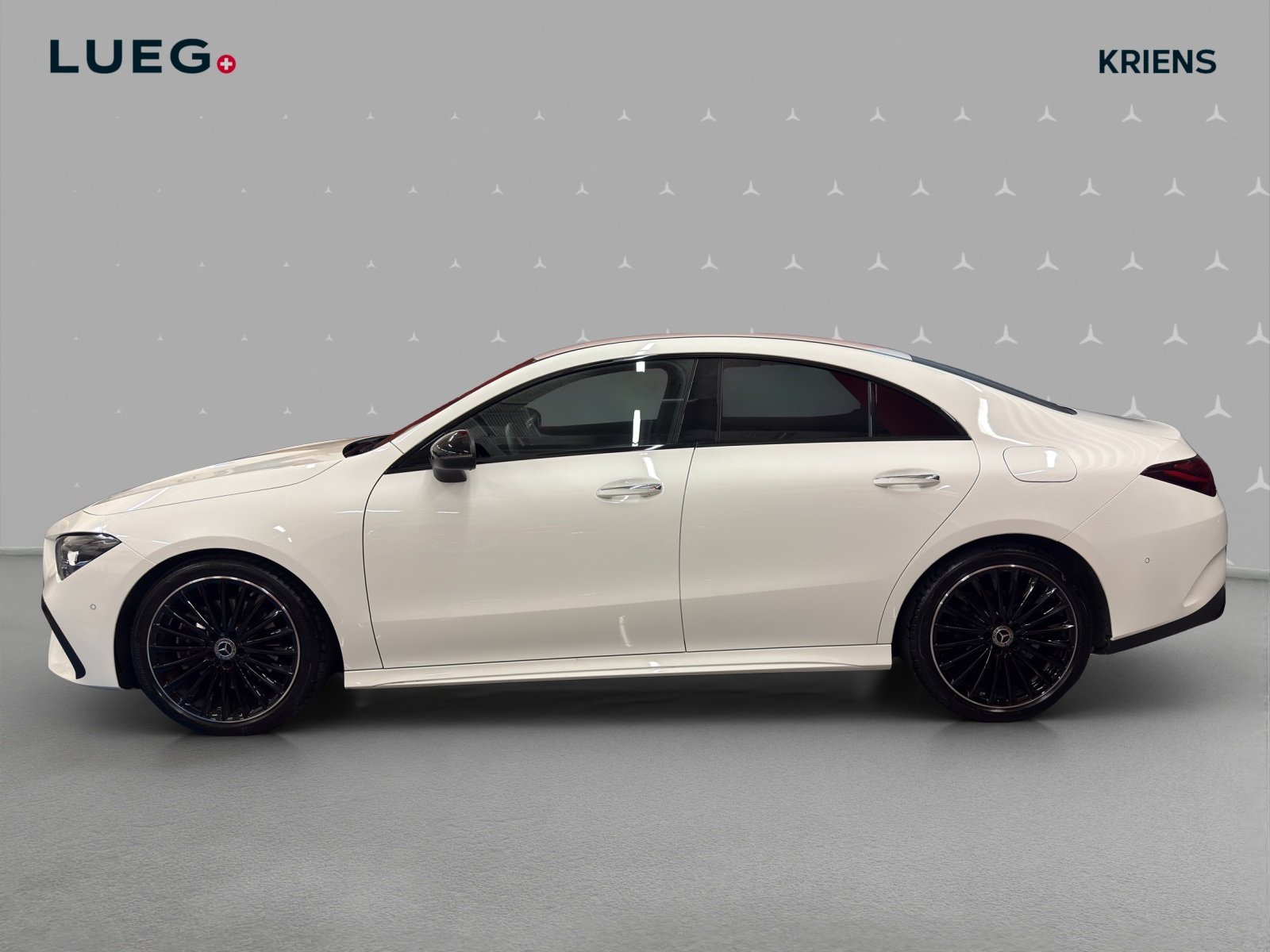 MERCEDES-BENZ CLA 220 4M - AMG / Rückfahrkamera / Ambiente-, Mild-Hybrid Petrol/Electric, Second hand / Used, Automatic - 2