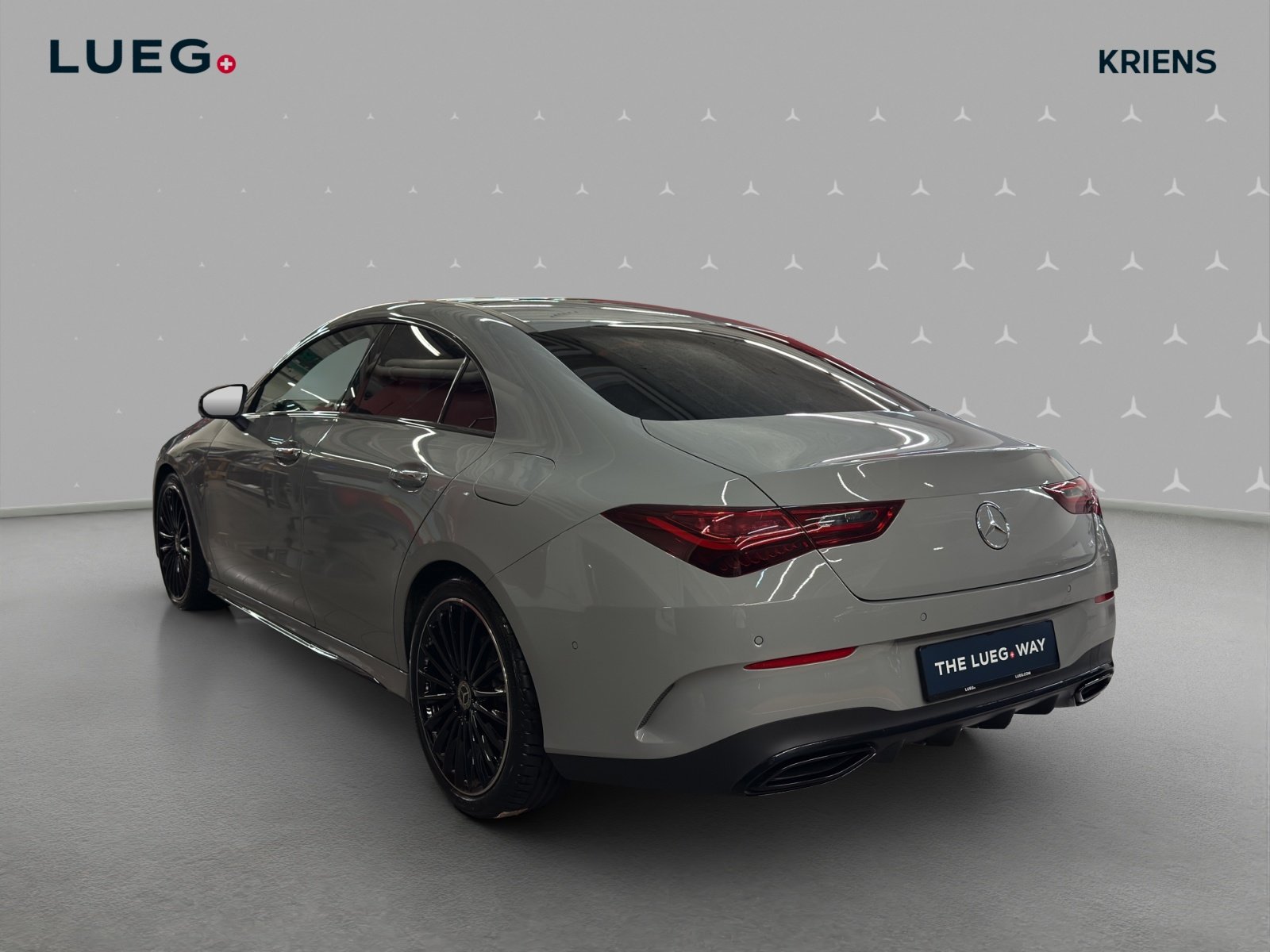 MERCEDES-BENZ CLA 220 4M - AMG / DISTRONIC / 360 Grad Kamera, Hybride Léger Essence/Électricité, Occasion / Utilisé, Automatique - 3