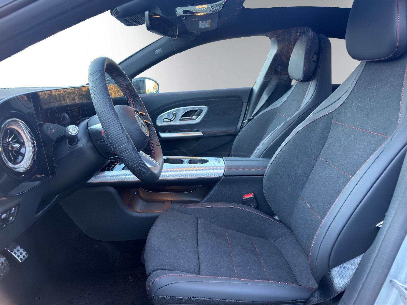 MERCEDES-BENZ CLA 220 8G-DCT 4Matic, Benzin, Vorführwagen, Automatik - 5