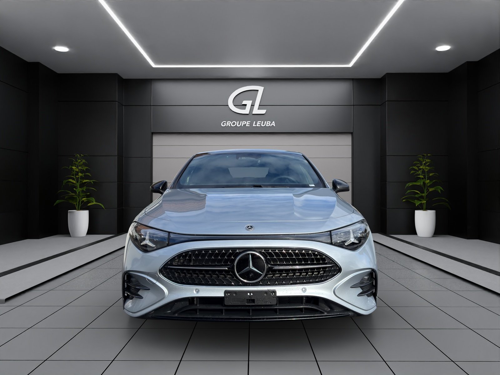 MERCEDES-BENZ CLA 220 8G-DCT 4Matic, Petrol, Ex-demonstrator, Automatic - 2