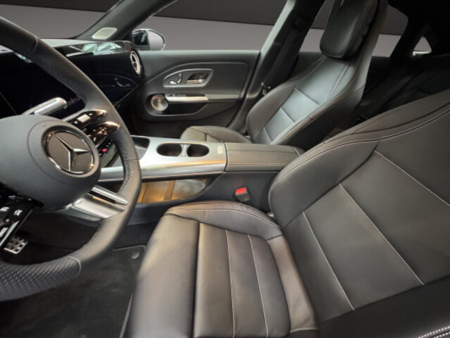 MERCEDES-BENZ CLA 220 8G-DCT 4Matic, Essence, Voiture de démonstration, Automatique - 7