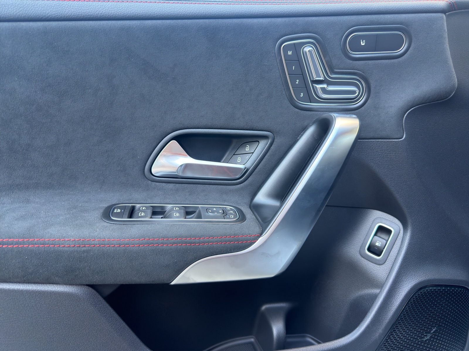 MERCEDES-BENZ CLA250e EQ STAR, Plug-in-Hybrid Benzina/Elettrica, Auto nuove, Automatico - 6