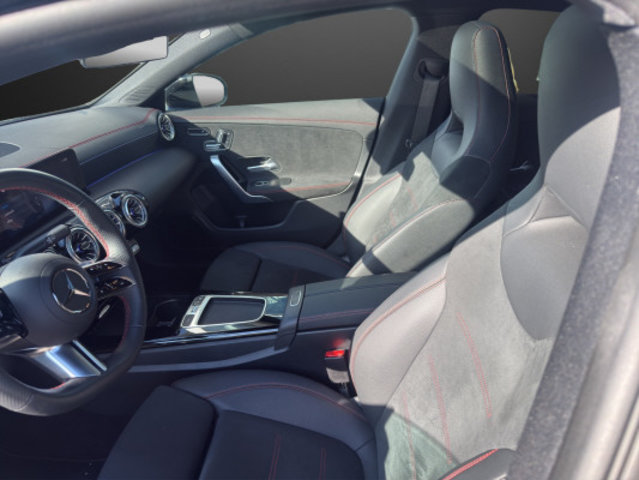 MERCEDES-BENZ CLA SB 250 8G-DCT 4M, Hybride Léger Essence/Électricité, Voiture nouvelle, Automatique - 7