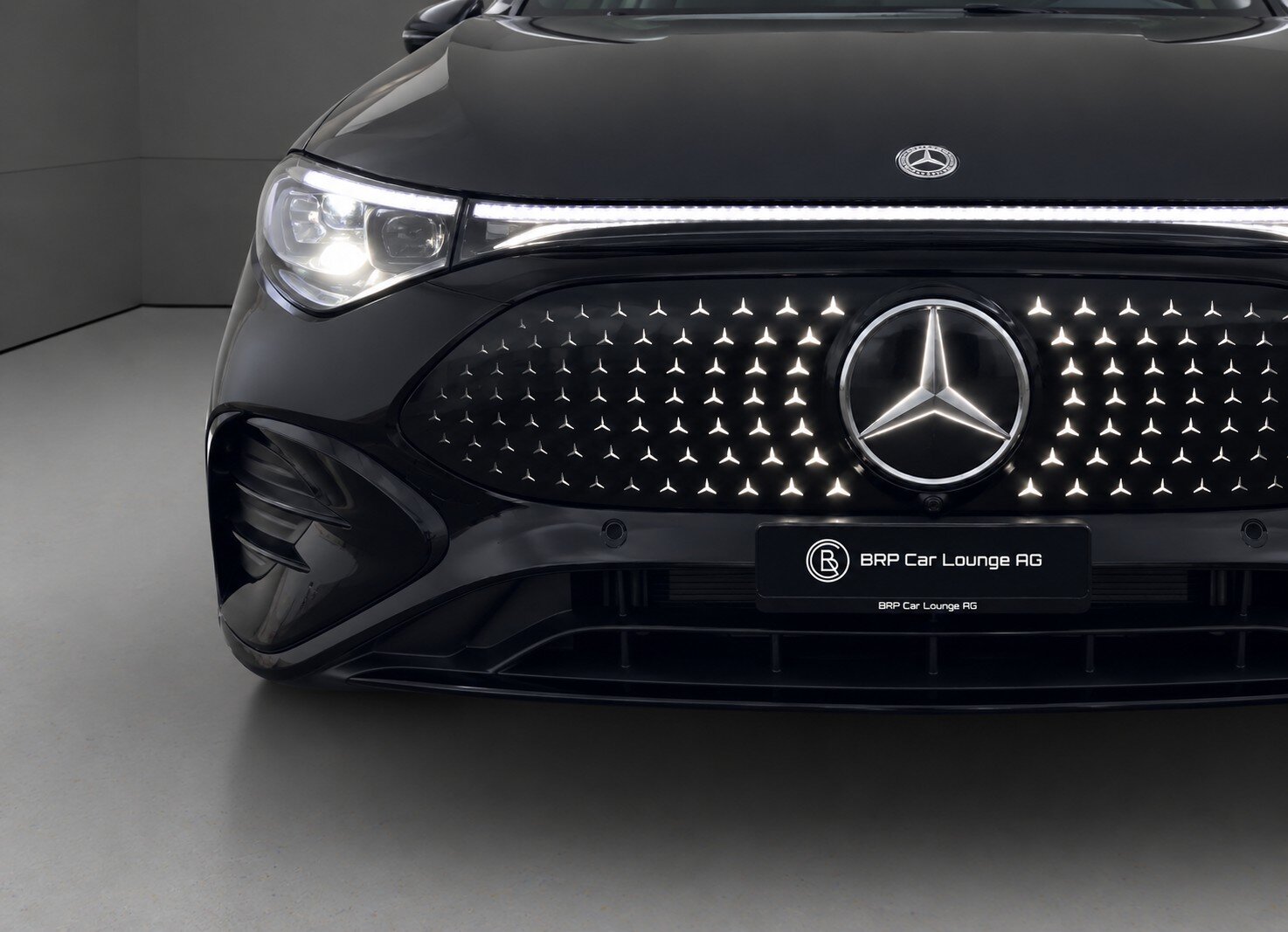 MERCEDES-BENZ CLA Shooting Brake 250+ * AMG Line PLUS - Prem