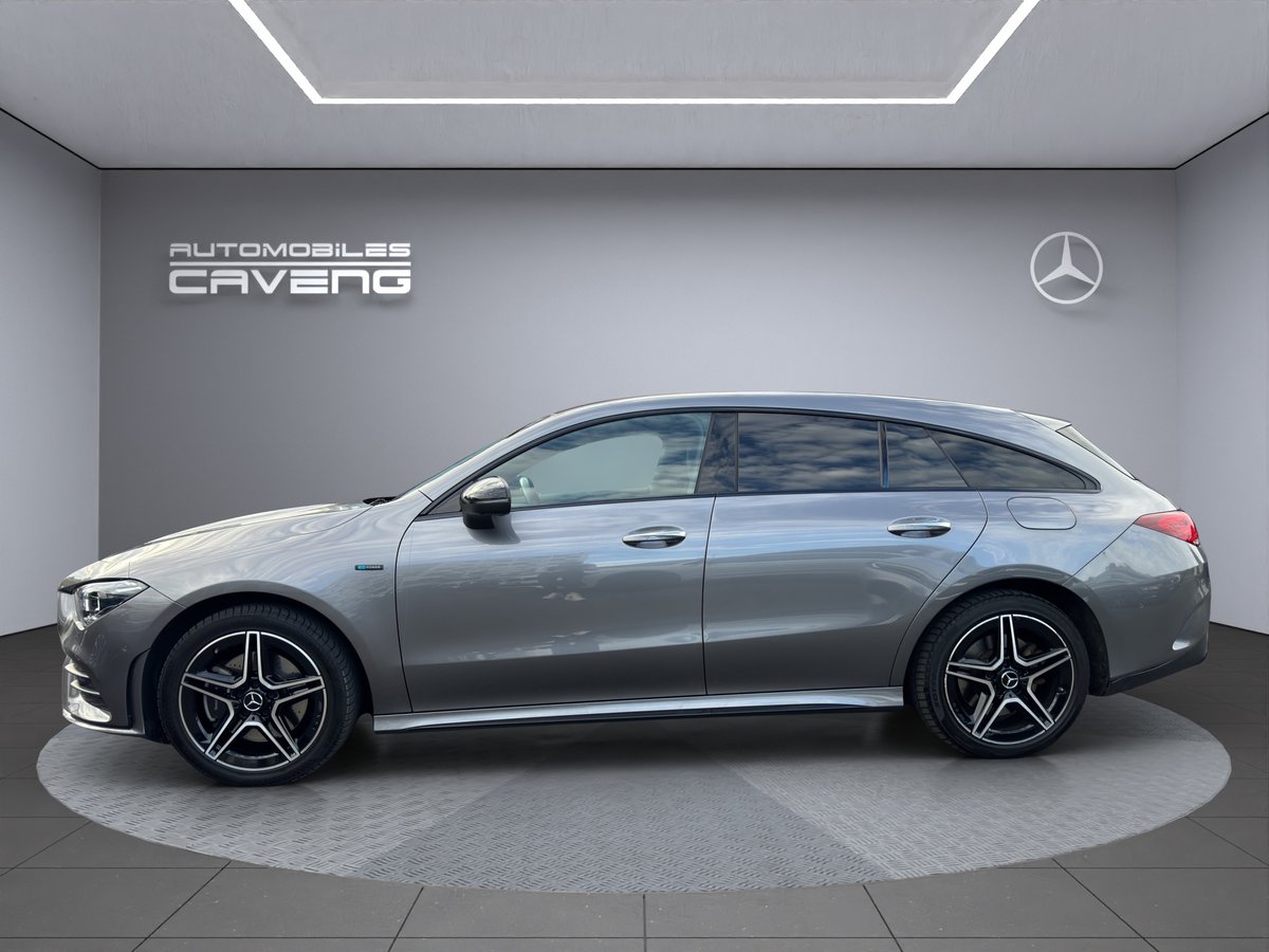 MERCEDES-BENZ CLA Shooting Brake 250 e 8G-DCT AMG Line, Plug-in-Hybrid Benzin/Elektro, Occasion / Gebraucht, Automatik - 2