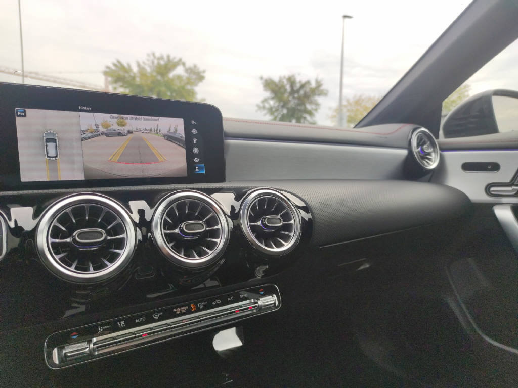 MERCEDES-BENZ CLA 250 AMG Line 4Matic Shooting Brake Swiss Star, Benzina, Occasioni / Usate, Automatico - 6