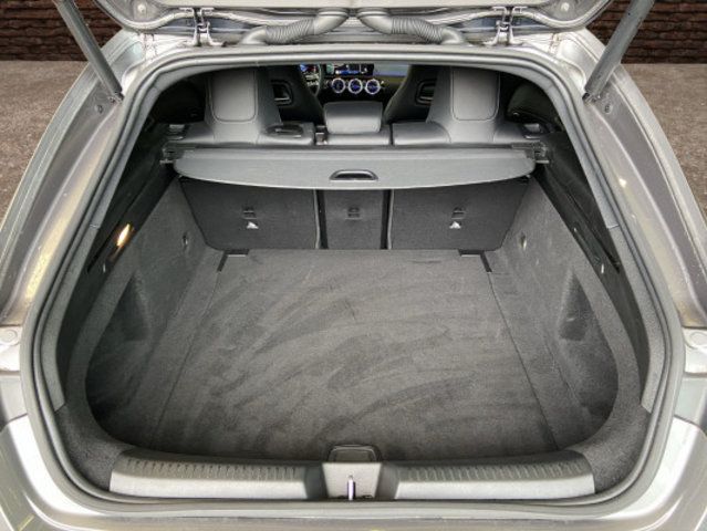 MERCEDES-BENZ CLA SB 250 8G-DCT 4M, Second hand / Used, Automatic - 7