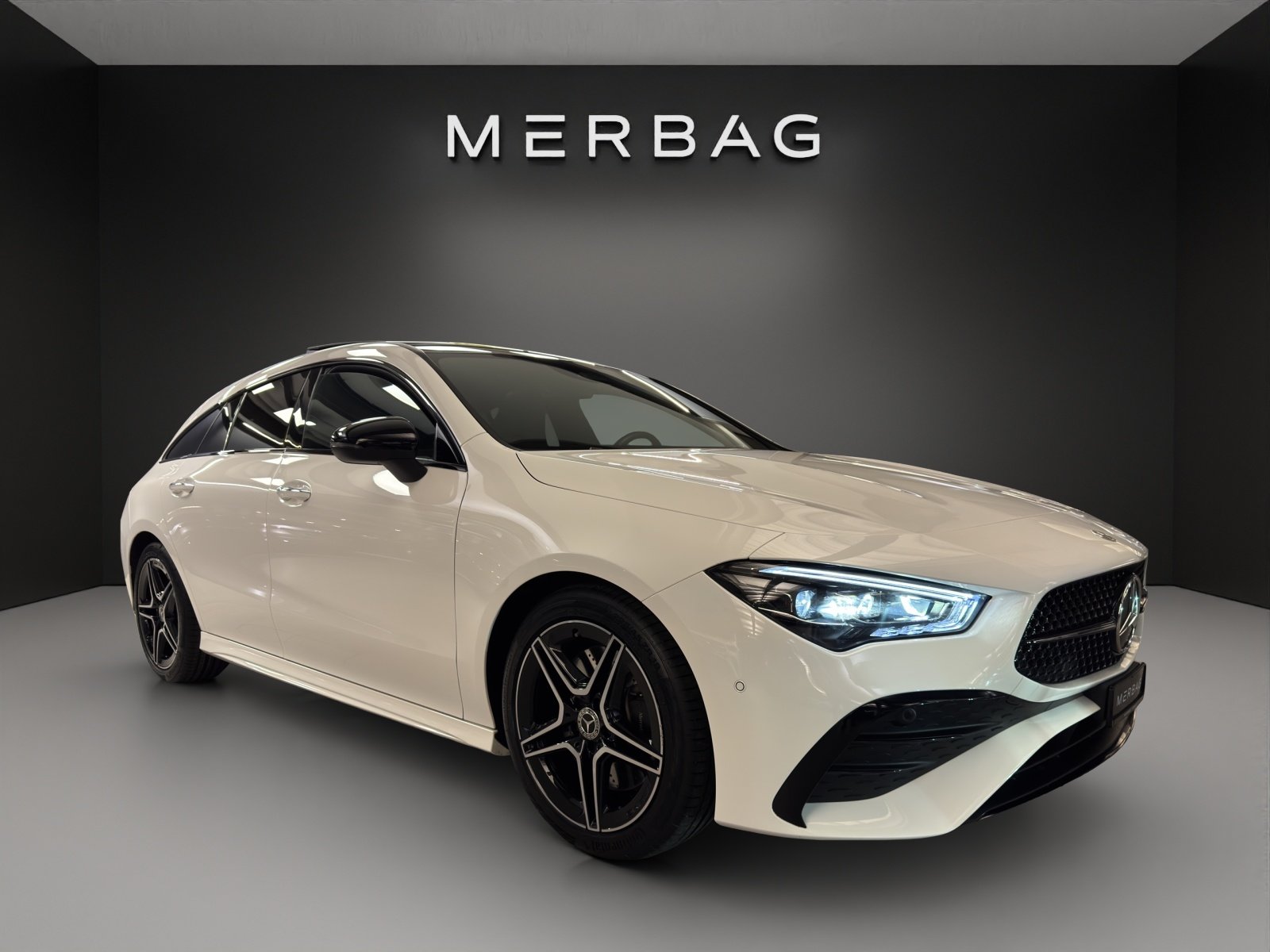 MERCEDES-BENZ CLA SB 250 8G-DCT 4M