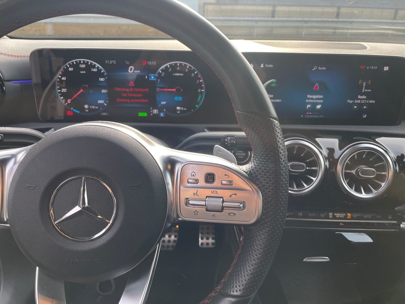 MERCEDES-BENZ CLA 250 e AMG Line Shooting Brake, Hybride Rechargeable Essence/Électricité, Occasion / Utilisé, Automatique - 7