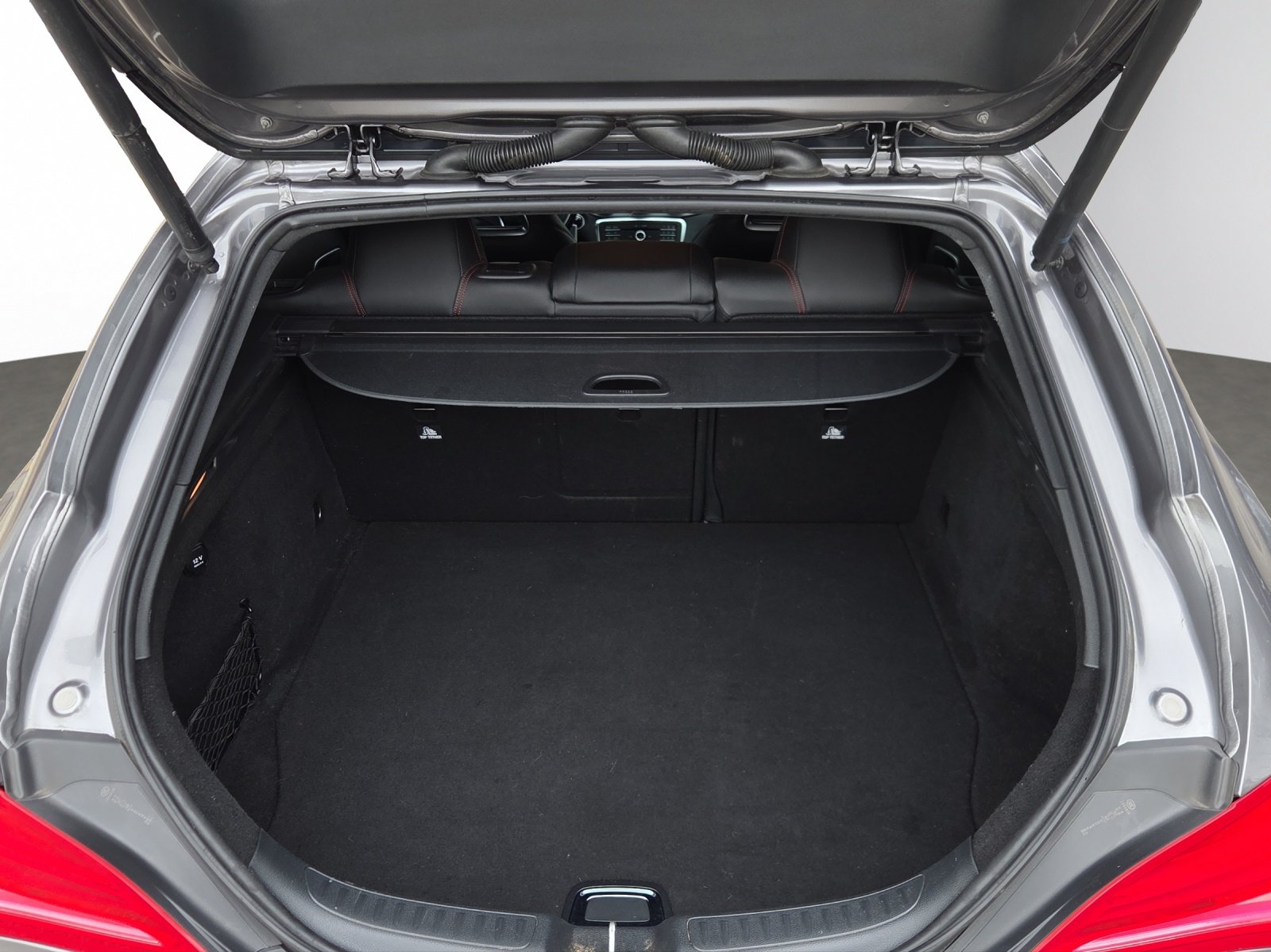 MERCEDES-BENZ CLA Shooting Brake 250 AMG Line 4Matic 7G-DCT, Petrol, Second hand / Used, Automatic - 7
