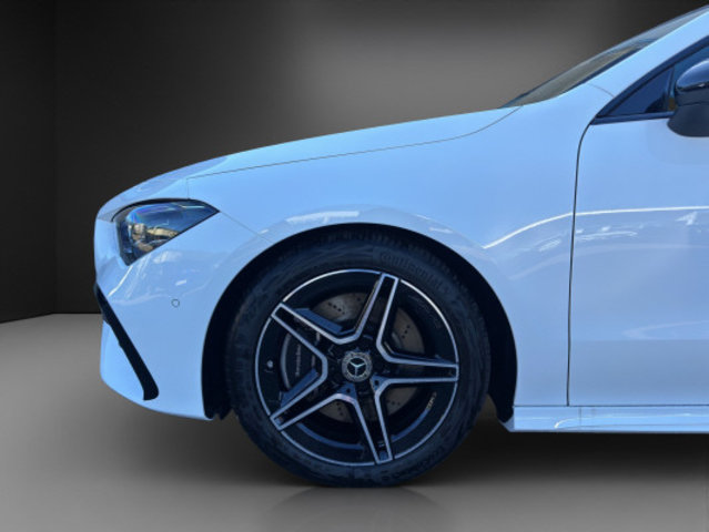 MERCEDES-BENZ CLA SB 250 AMG Line 4M 7G, Essence, Occasion / Utilisé, Automatique - 5