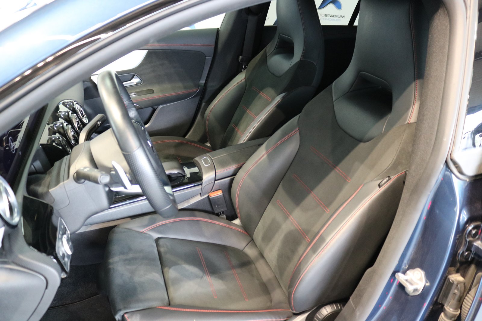 MERCEDES-BENZ CLA Shooting Brake 250 4Matic 7G-DCT AMG Line, Benzin, Occasion / Gebraucht, Automatik - 2