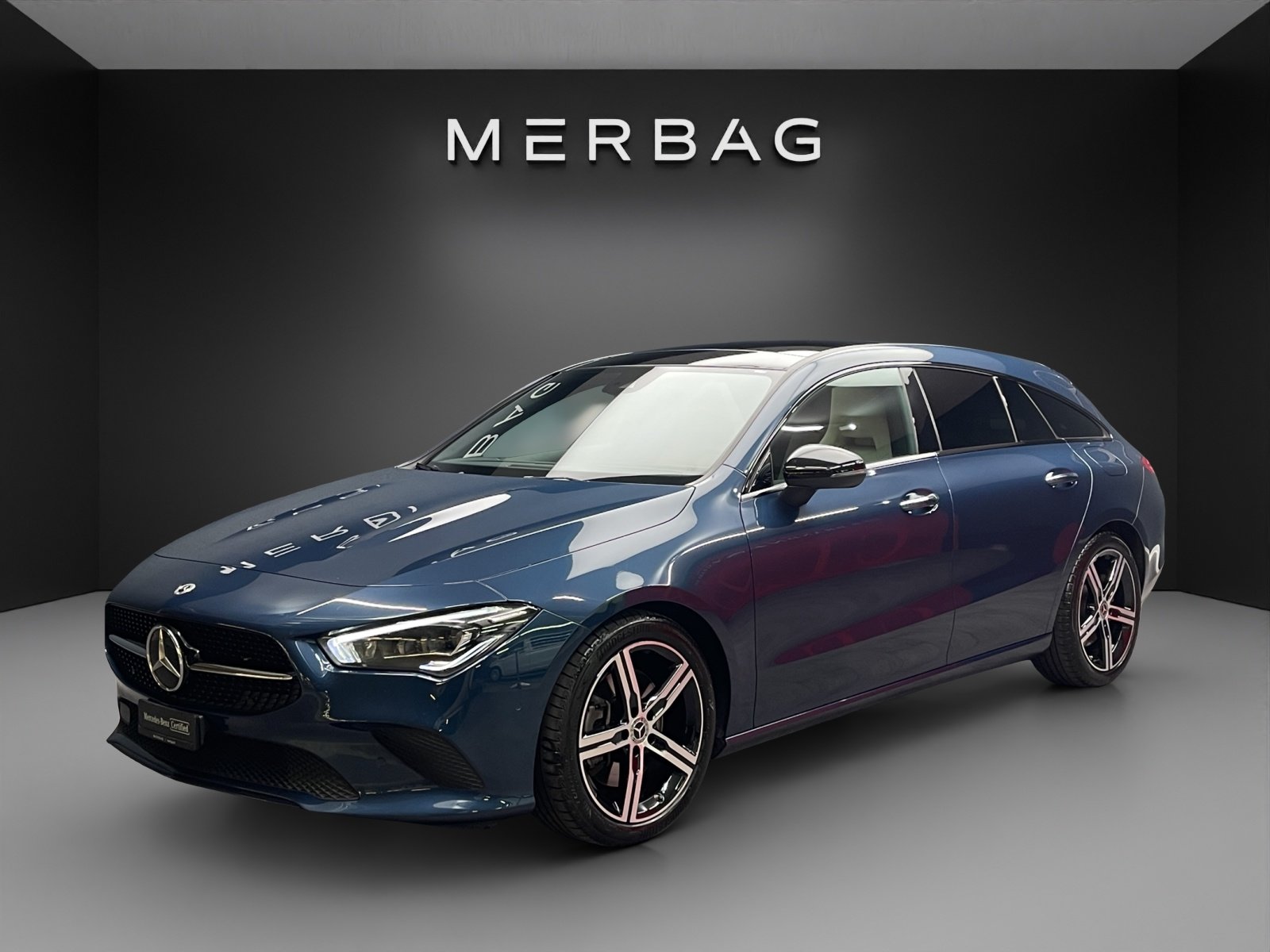 MERCEDES-BENZ CLA SB 250Progress. 4M 7G