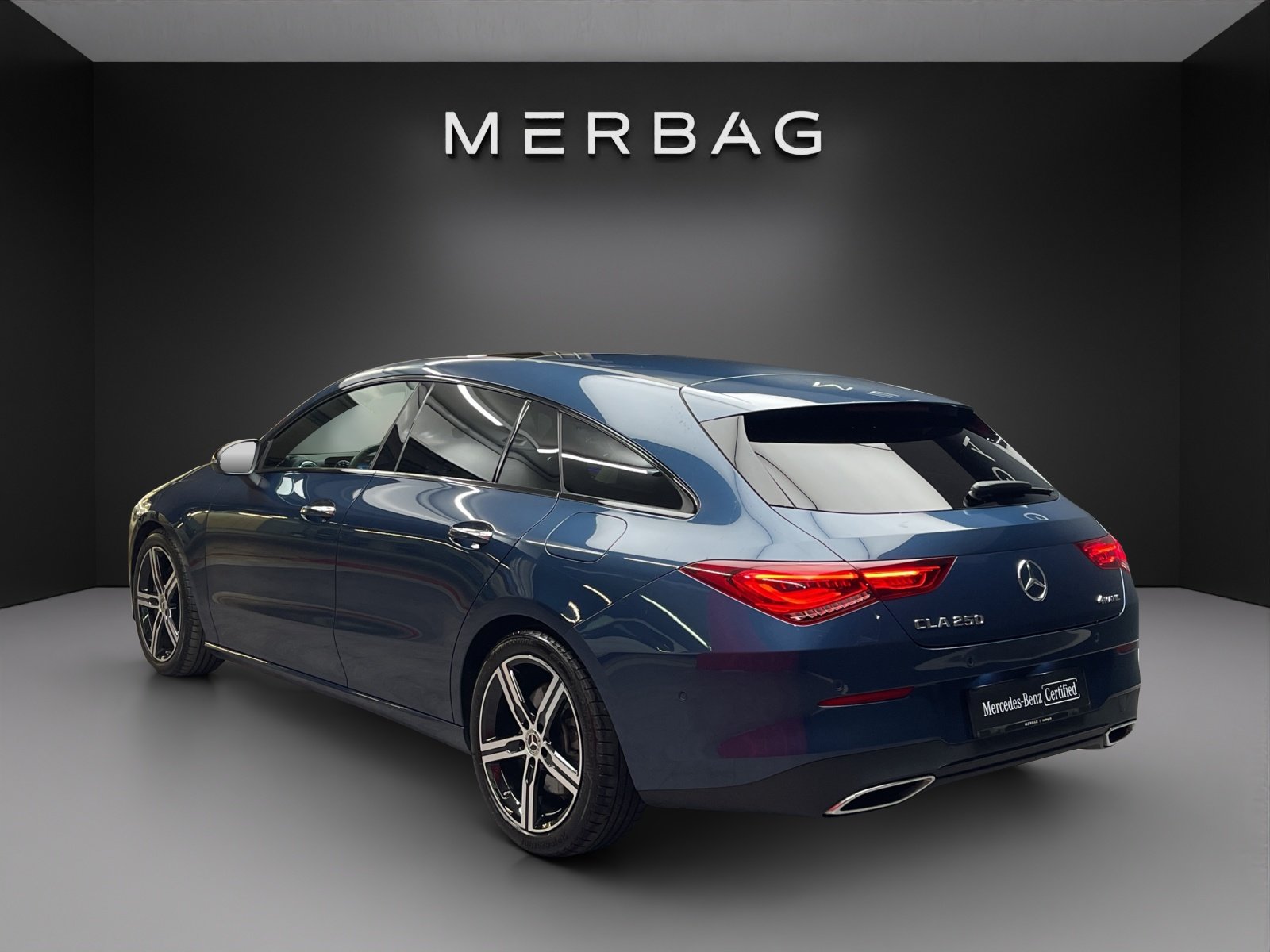 MERCEDES-BENZ CLA SB 250Progress. 4M 7G, Petrol, Second hand / Used, Automatic - 4