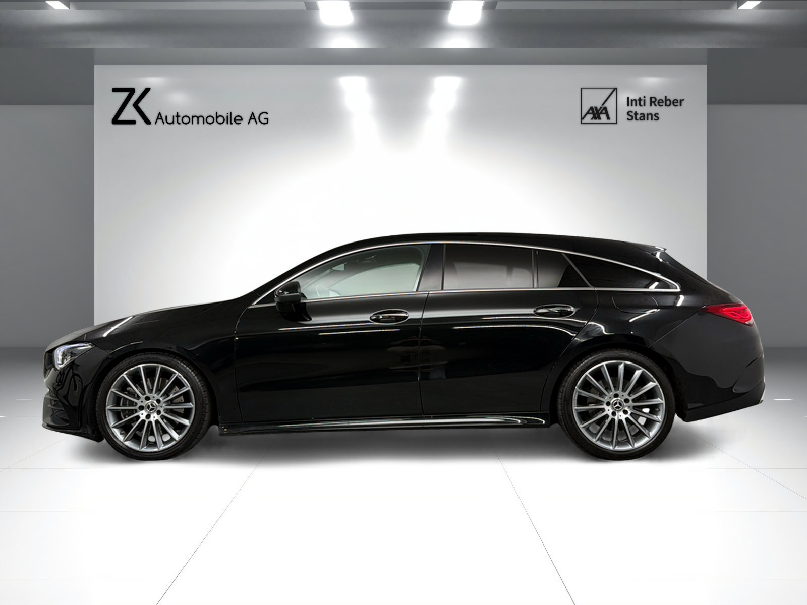 MERCEDES-BENZ CLA Shooting Brake 250 AMG Line Cosmos Black 4, Petrol, Second hand / Used, Automatic - 3