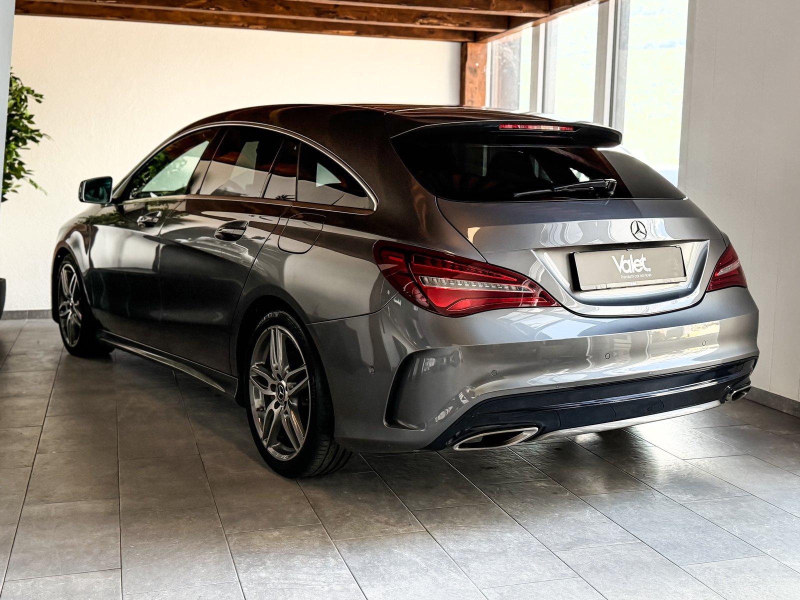 MERCEDES-BENZ CLA Shooting Brake 250 AMG Line 4Matic 7G-DCT, Benzin, Occasion / Gebraucht, Automatik - 5