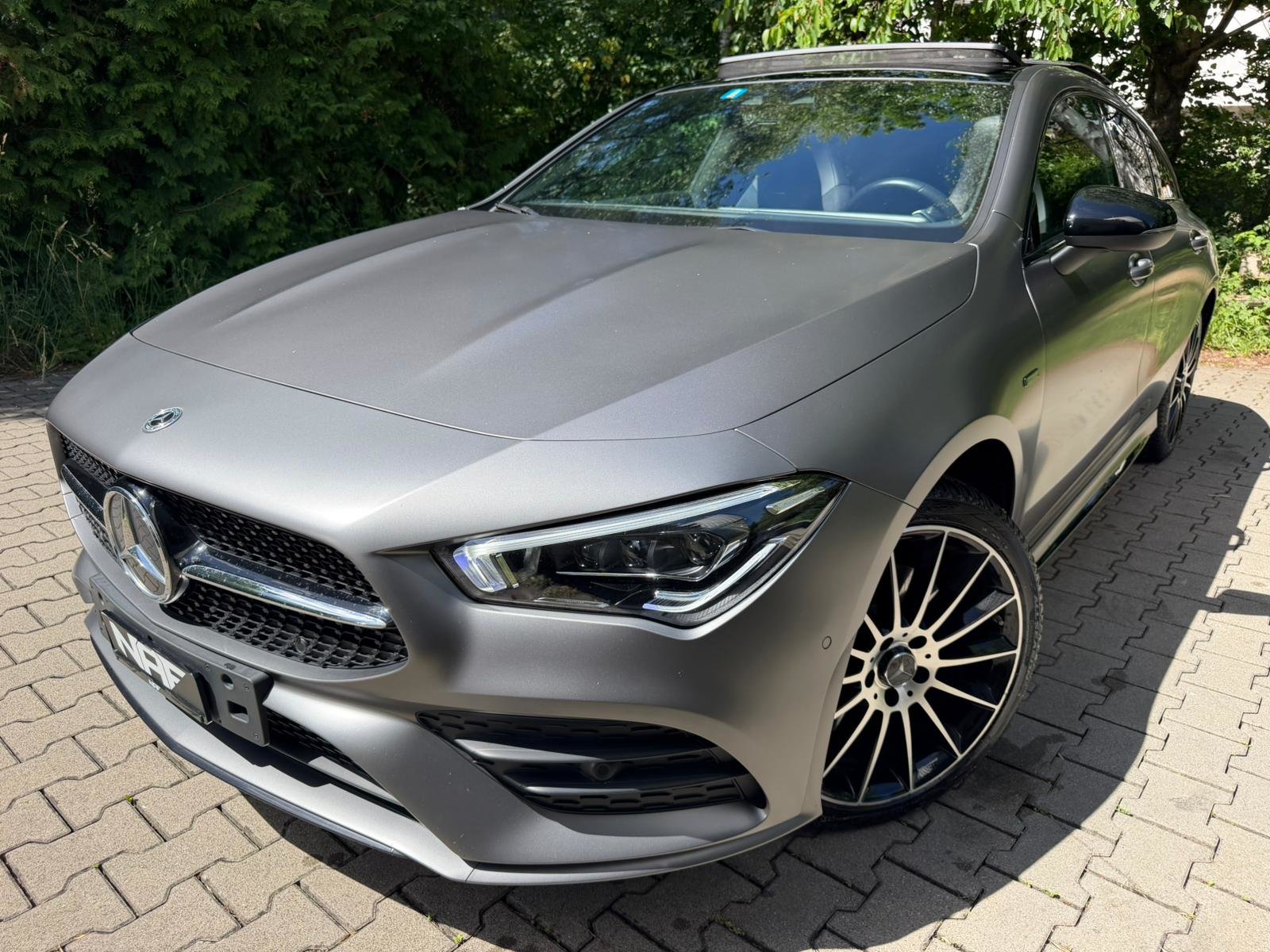 MERCEDES-BENZ CLA Shooting Brake 250 e 8G-DCT AMG Line