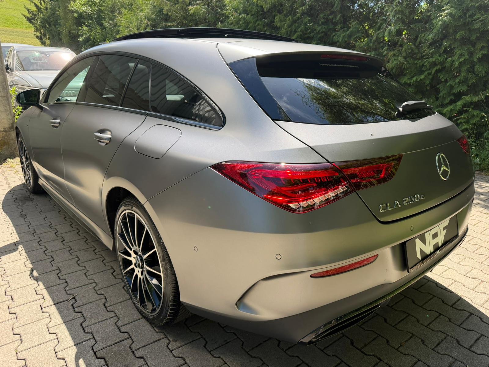 MERCEDES-BENZ CLA Shooting Brake 250 e 8G-DCT AMG Line, Hybride Rechargeable Essence/Électricité, Occasion / Utilisé, Automatique - 3